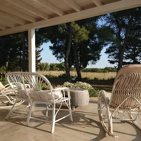 Le Stelle Di Arneo - Casa Vacanze Torre Lapillo Exterior foto