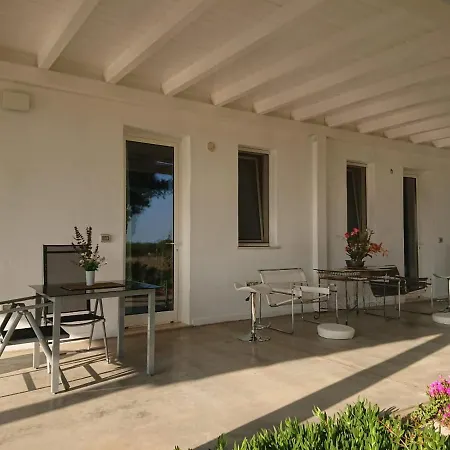 Le Stelle Di Arneo - Casa Vacanze Torre Lapillo Exterior foto